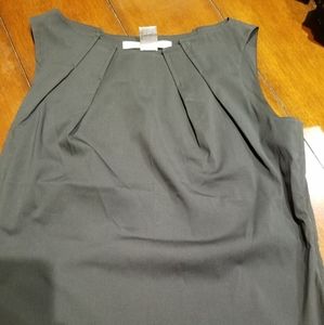 ELLEN TRACY black sleeveless top size 2